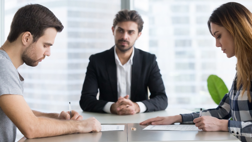 5-Questions-to-ask-your-divorce-lawyer